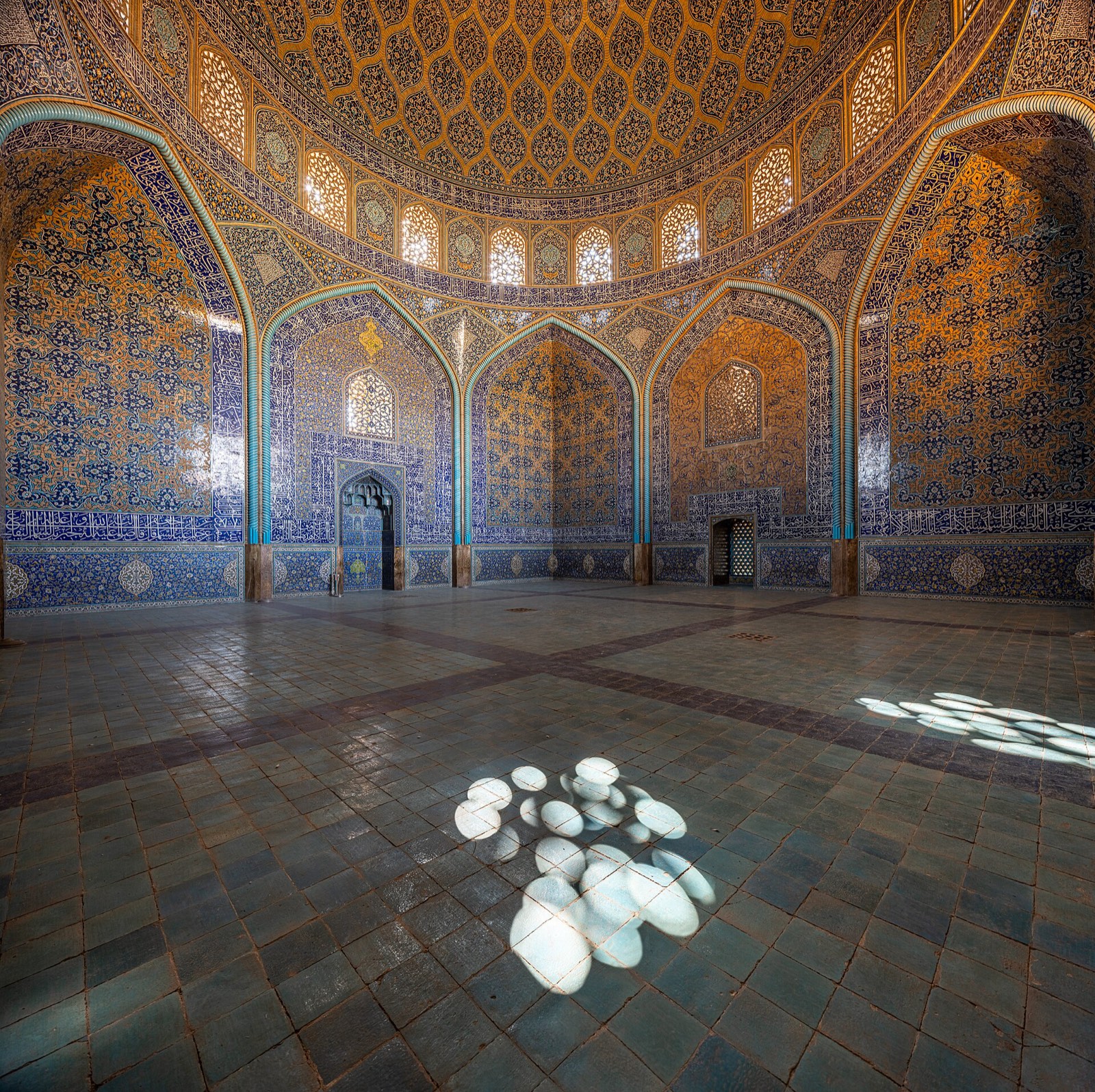 Sayed Mahdi Modarresi — Islamic Scholar & Teacher